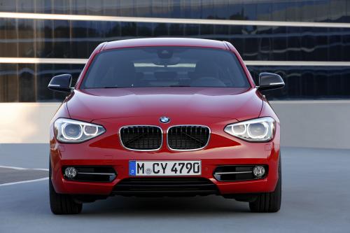 BMW 1-Series (2012) - picture 1 of 74