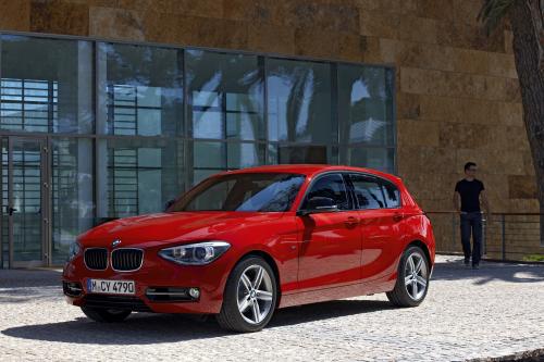 BMW 1-Series (2012) - picture 8 of 74