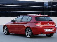 BMW 1-Series (2012) - picture 3 of 74