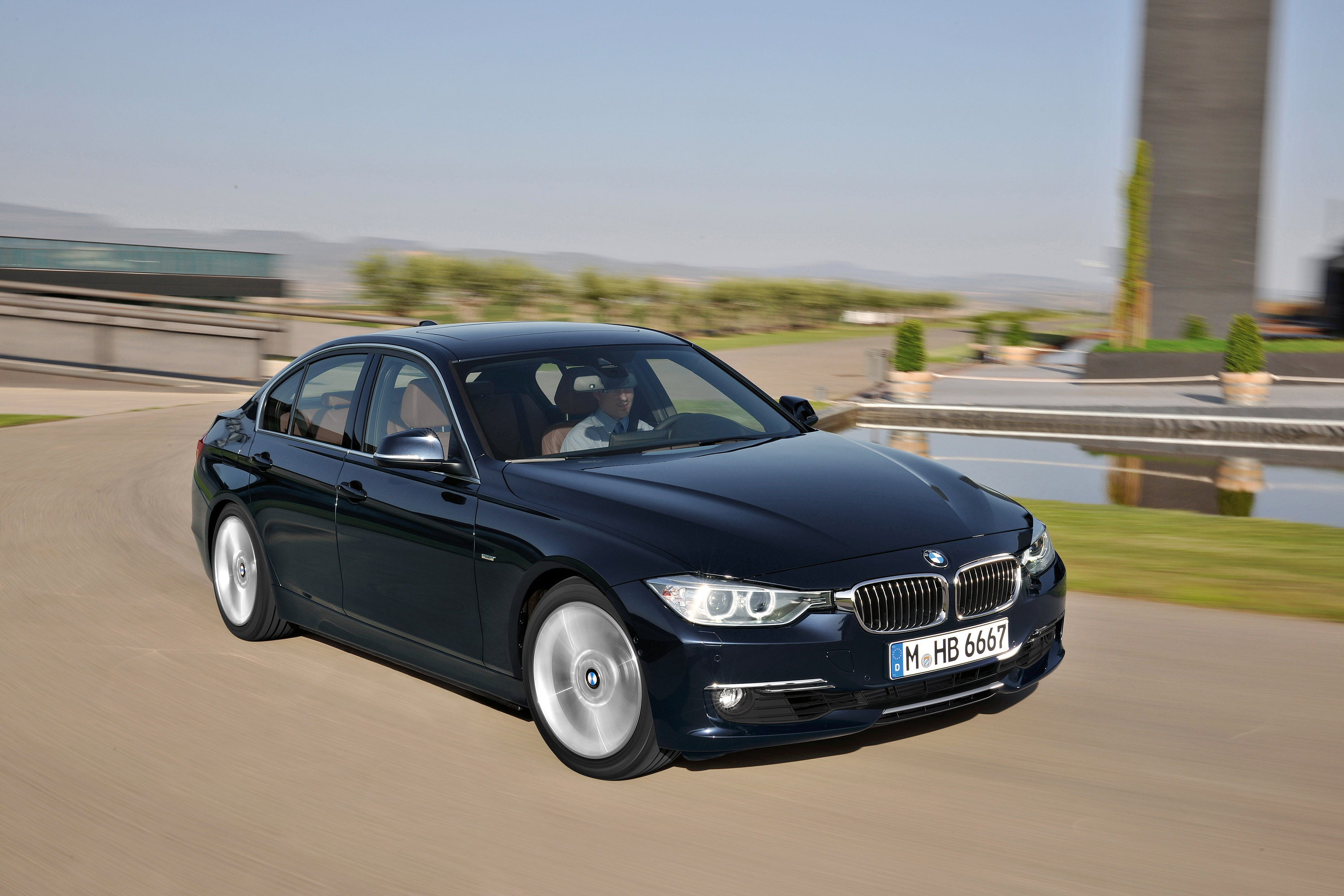 BMW 3-Series Sedan F30