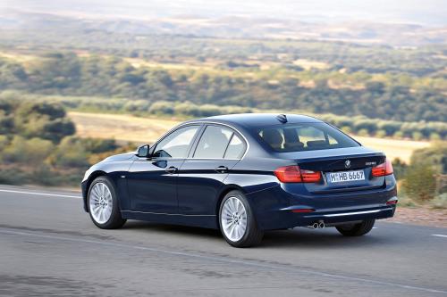BMW 3-Series Sedan F30 (2012) - picture 40 of 57