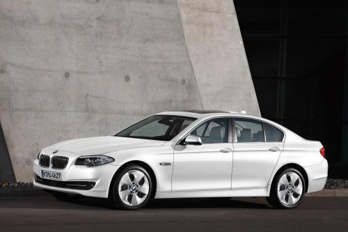 BMW 520d EfficientDynamics Edition (2012) - picture 1 of 2