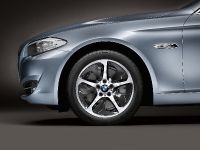 BMW Active Hybrid 5 (2012) - picture 6 of 13