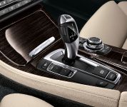 BMW Active Hybrid 5 (2012) - picture 10 of 13
