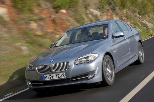 BMW F10 Active Hybrid 5 (2012) - picture 17 of 64