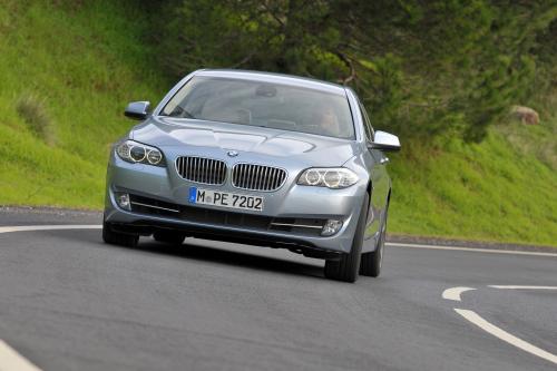 BMW F10 Active Hybrid 5 (2012) - picture 24 of 64