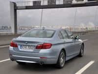 BMW F10 Active Hybrid 5 (2012) - picture 10 of 64