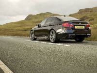 BMW F10 M5 Saloon UK (2012) - picture 6 of 27