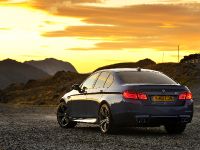 BMW F10 M5 Saloon UK (2012) - picture 8 of 27