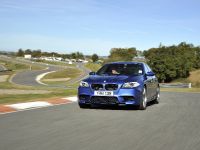 BMW F10 M5 Saloon UK (2012) - picture 14 of 27