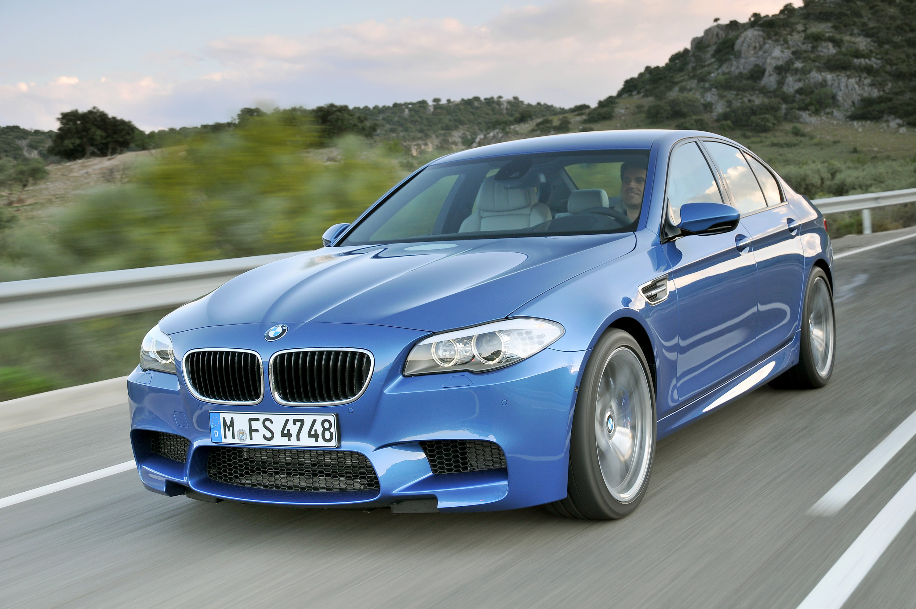 Bmw m5 f10 - Trovit