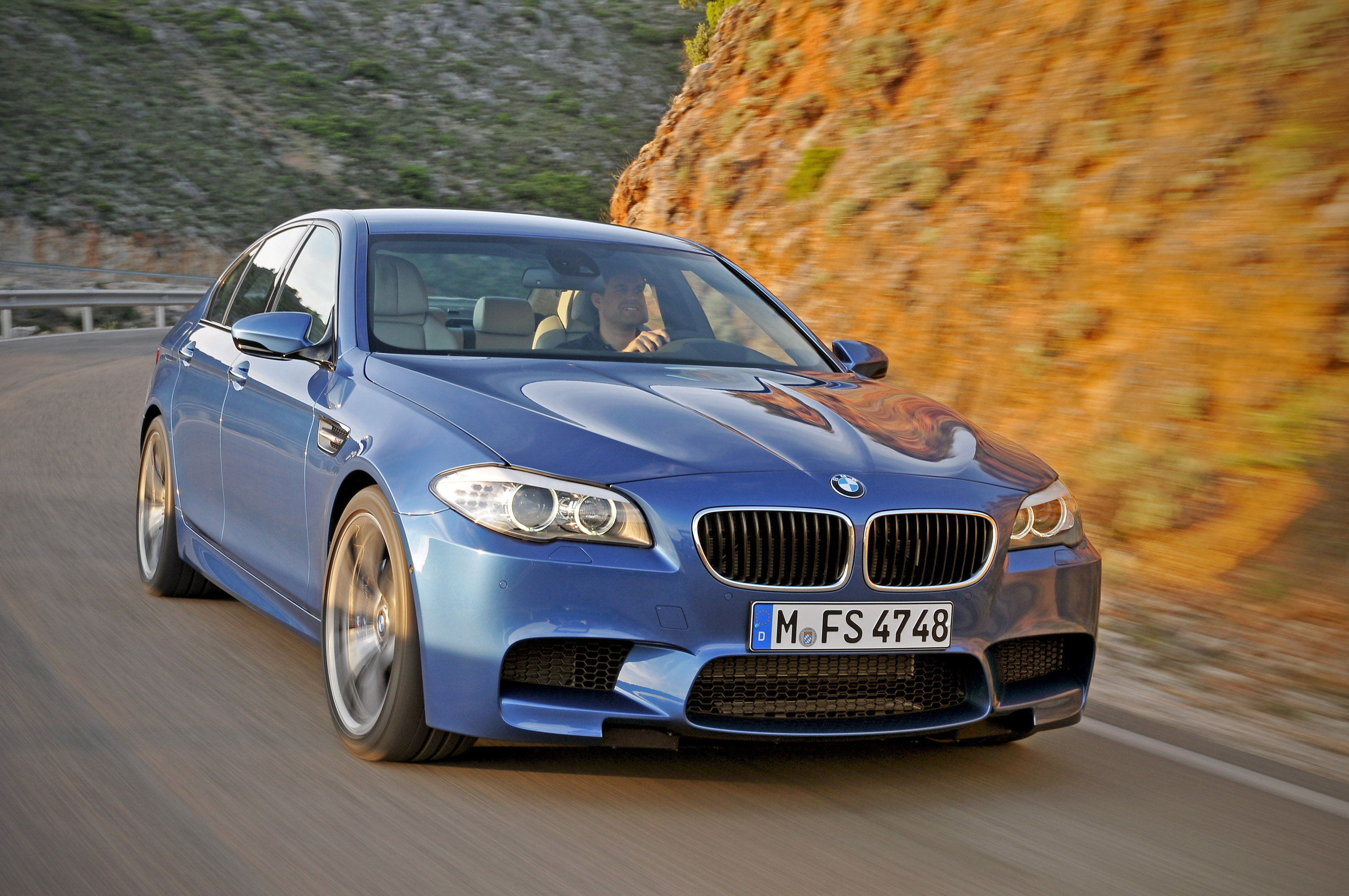 BMW M5 F10