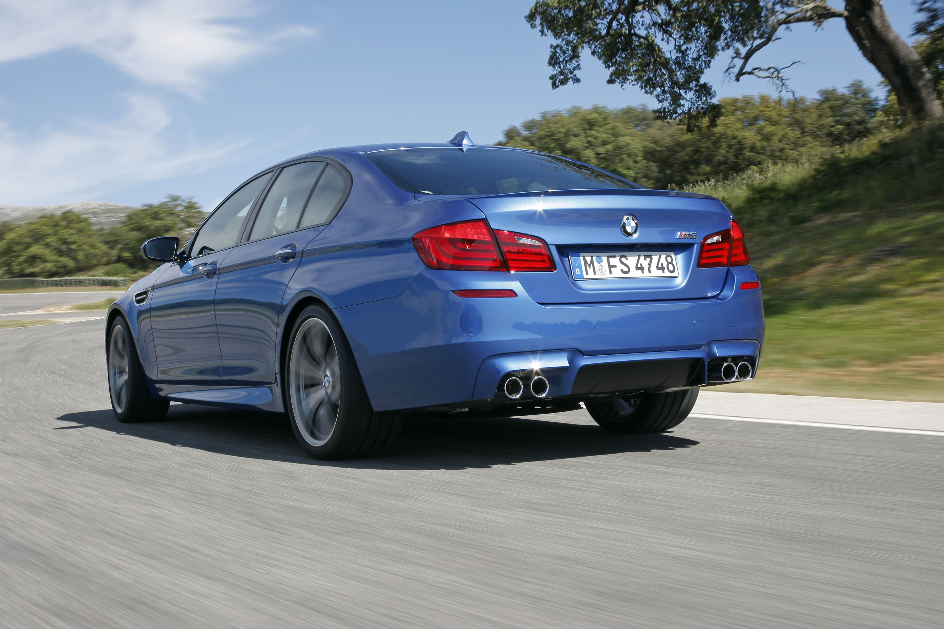 BMW M5 F10