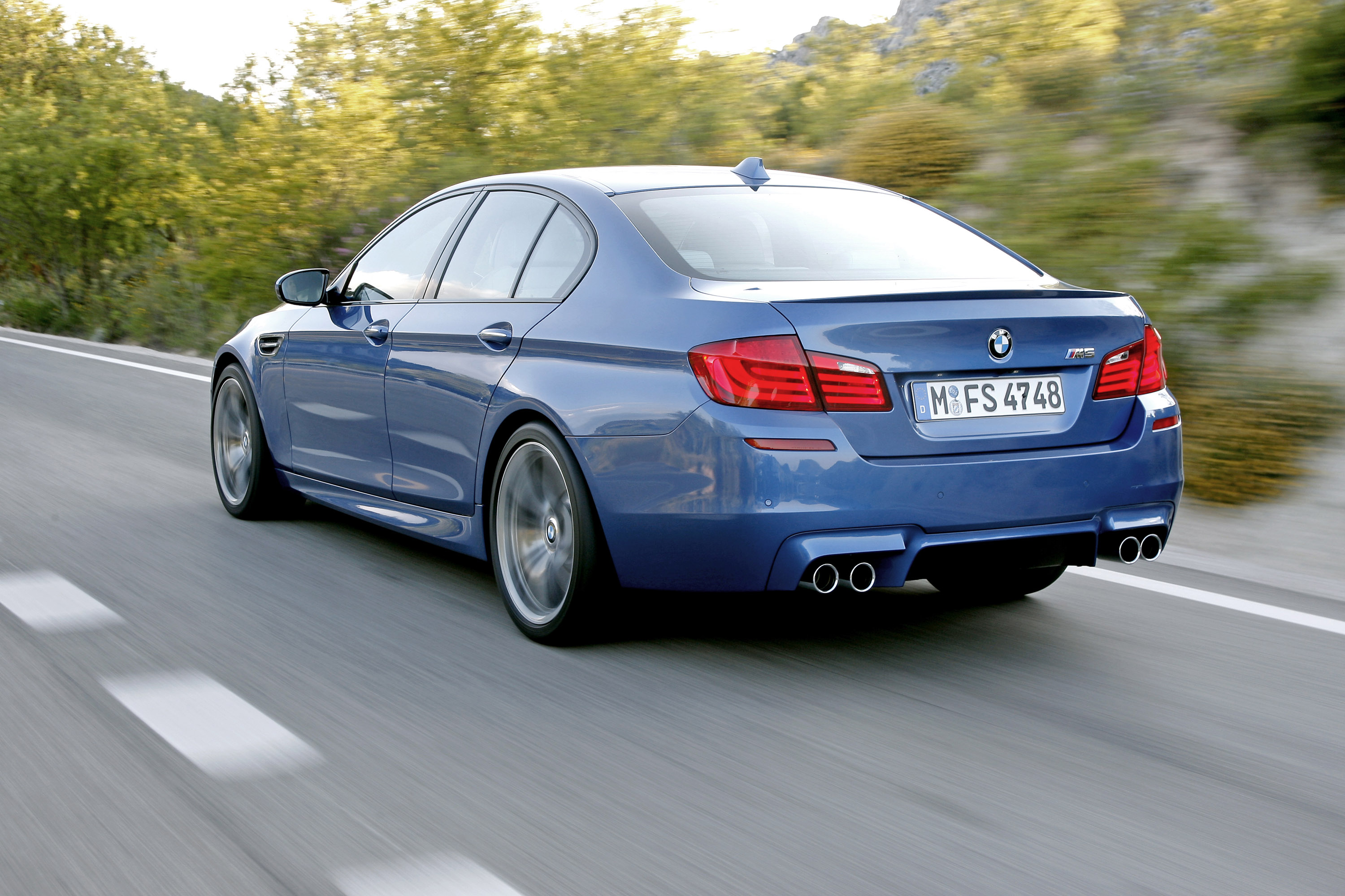 BMW M5 F10