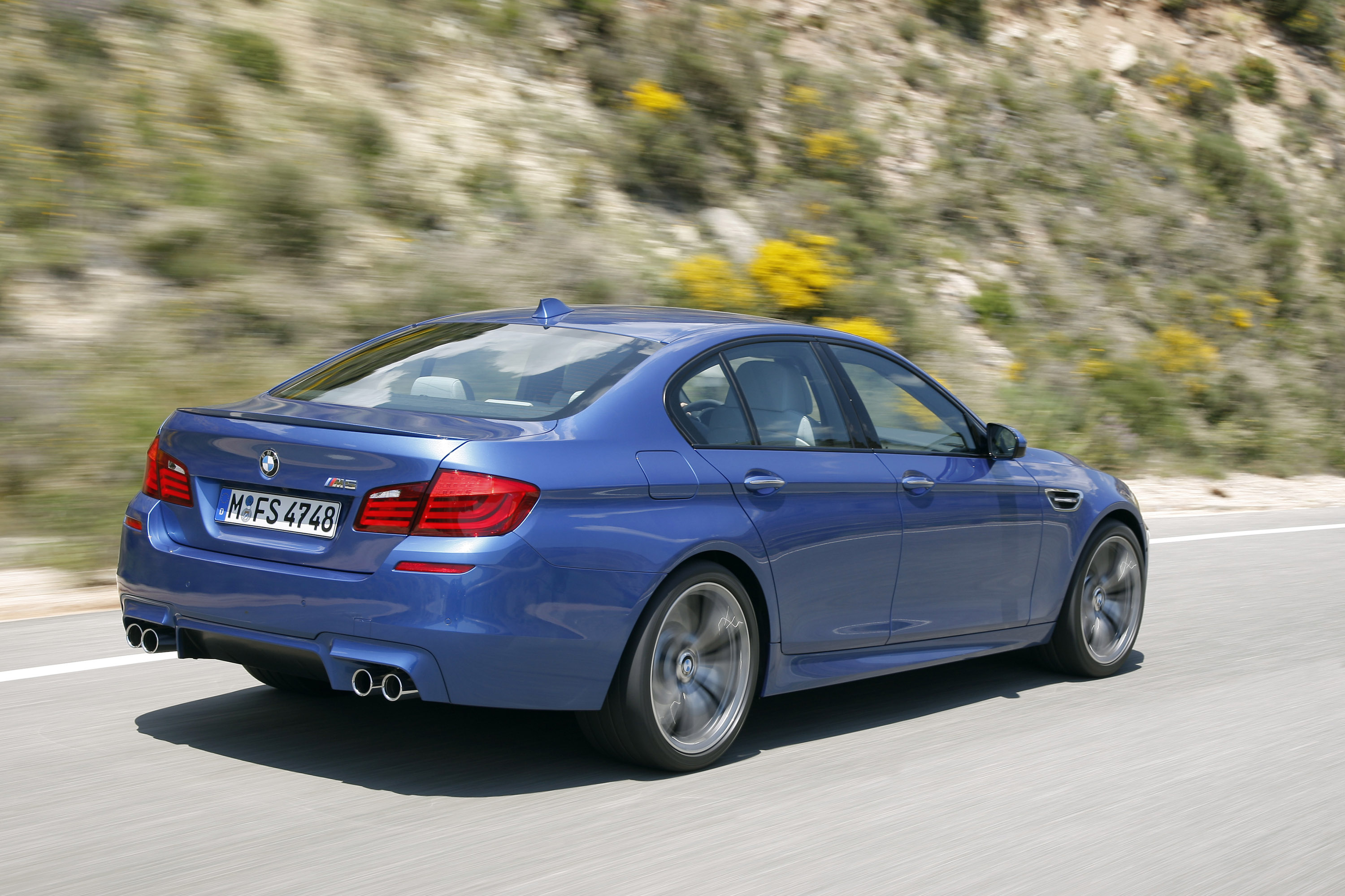 BMW M5 F10