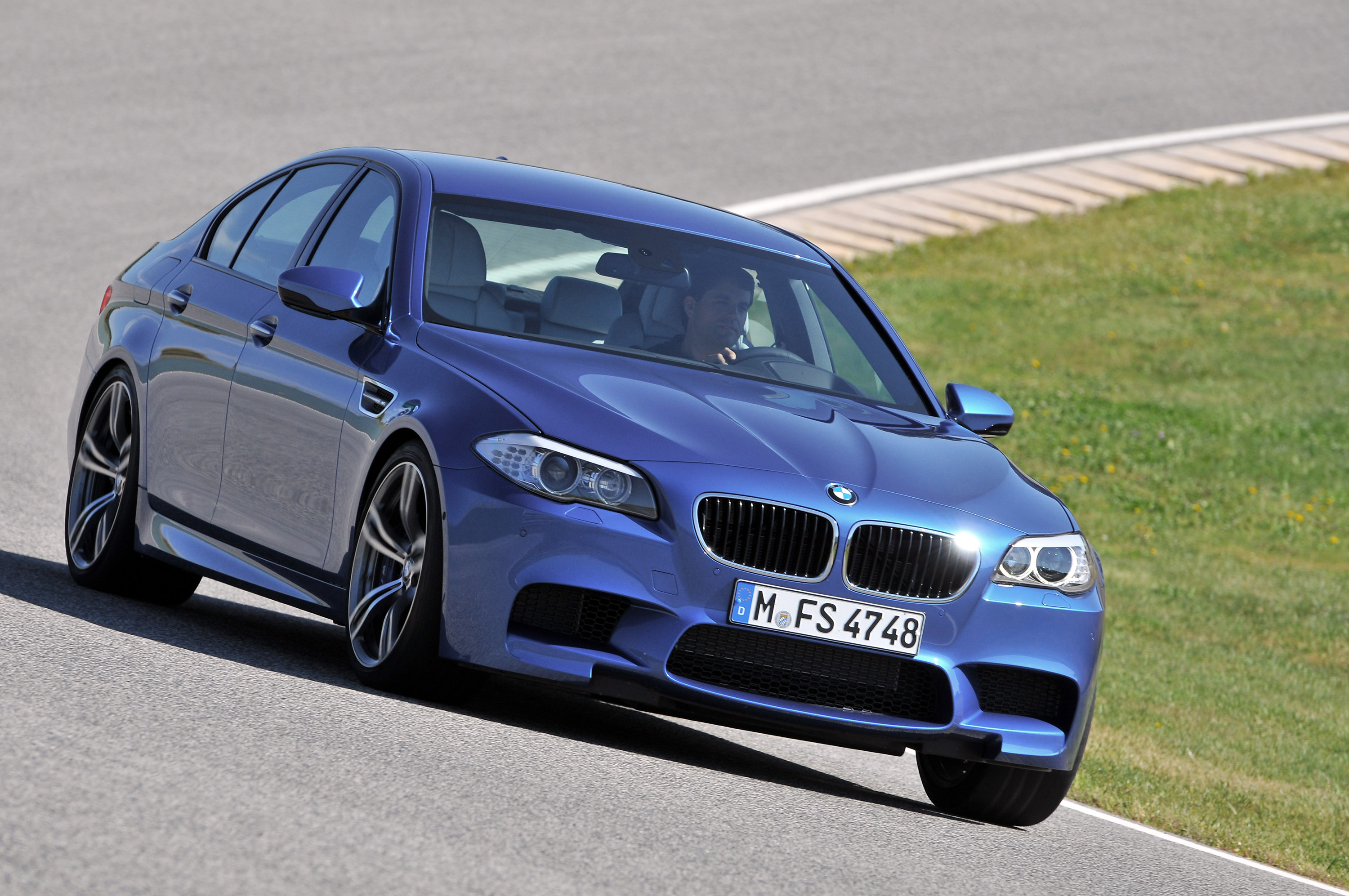 BMW M5 F10