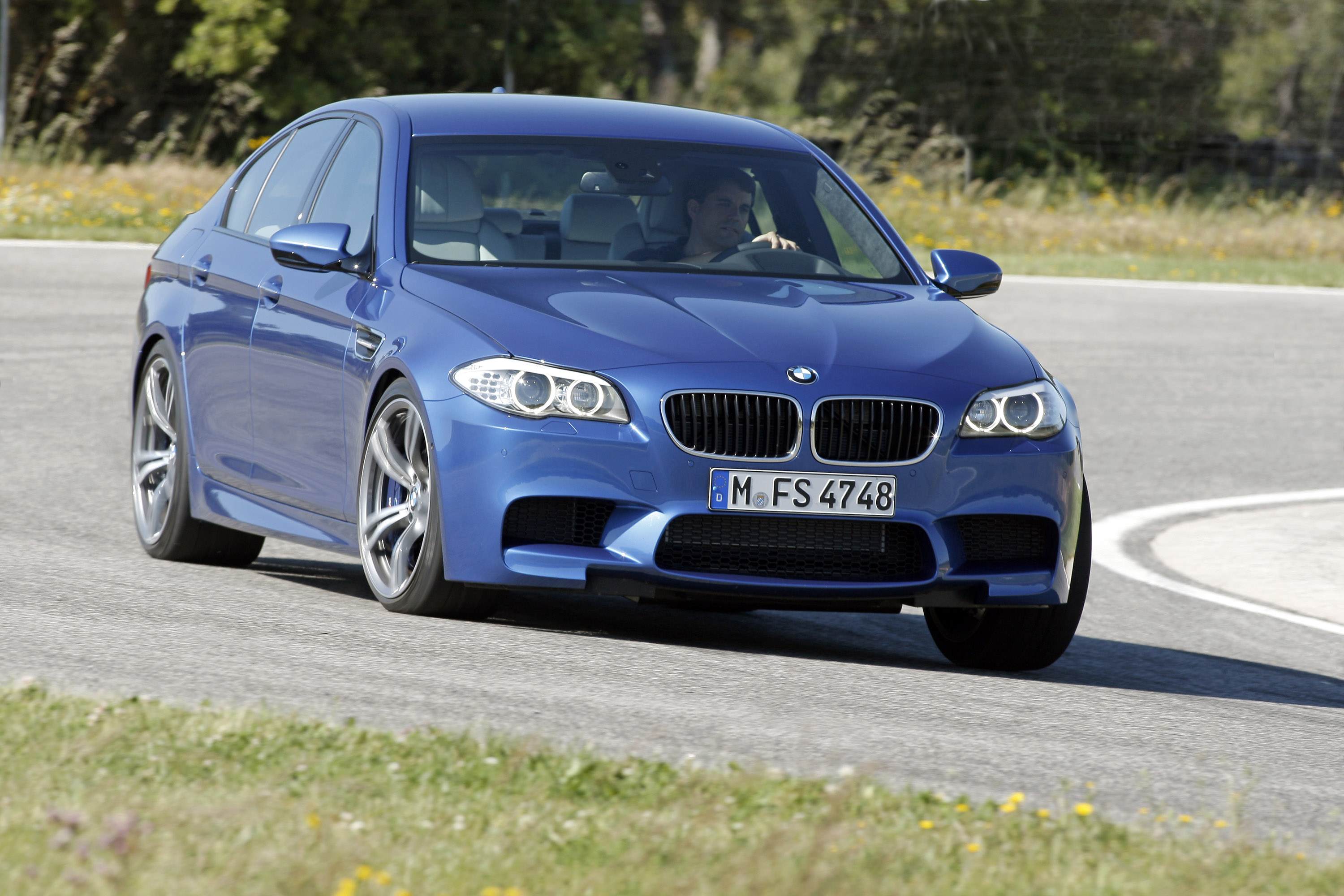 BMW M5 F10