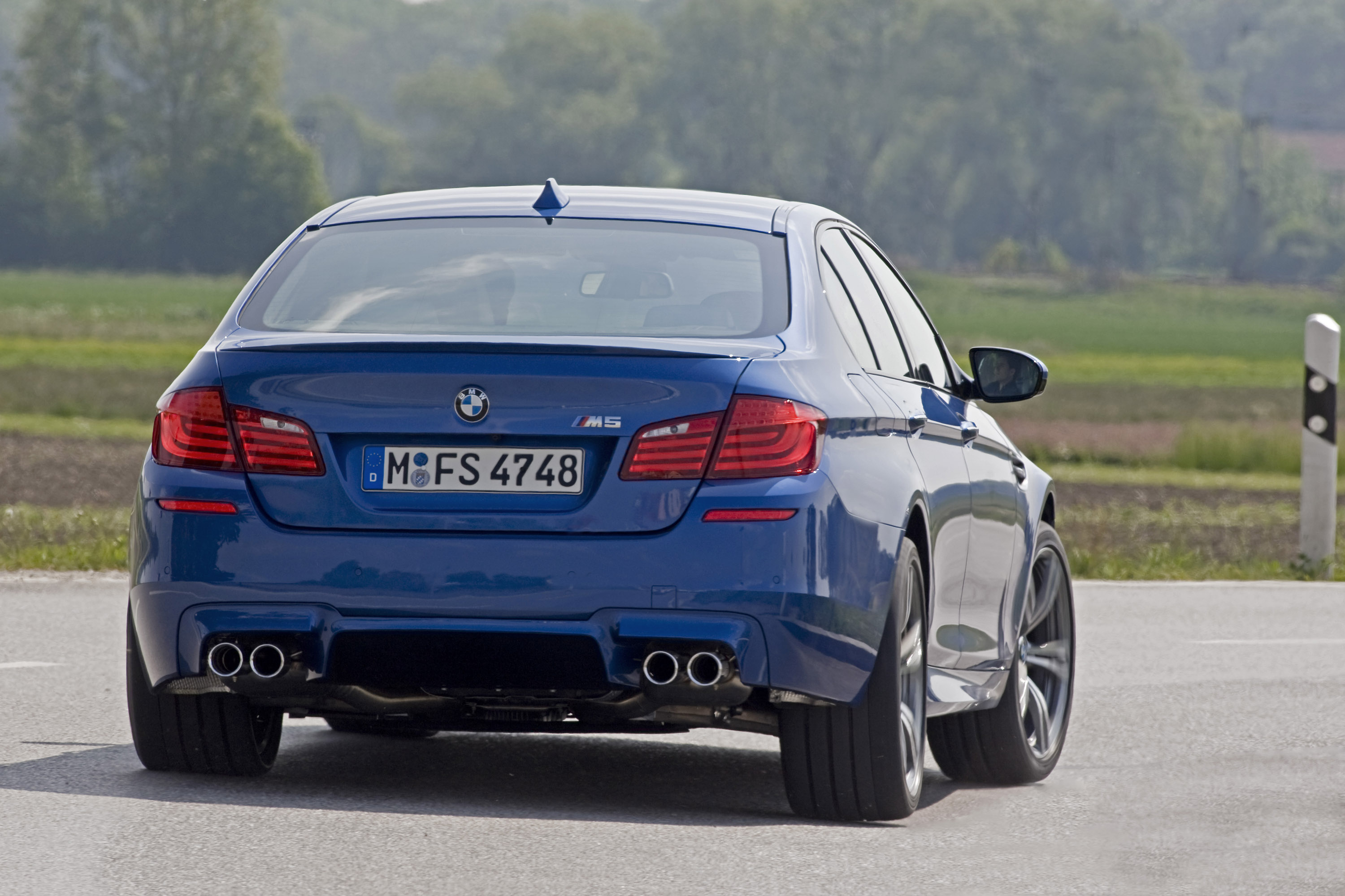 BMW M5 F10