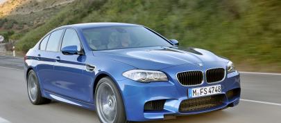 BMW M5 F10 (2012) - picture 4 of 98