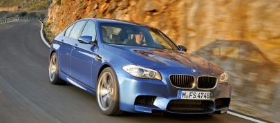 BMW M5 F10 (2012) - picture 12 of 98