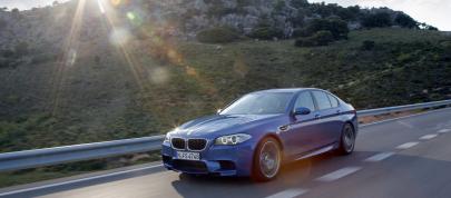 BMW M5 F10 (2012) - picture 39 of 98