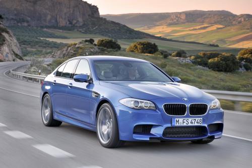 BMW M5 F10 (2012) - picture 1 of 98