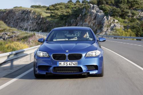 BMW M5 F10 (2012) - picture 41 of 98