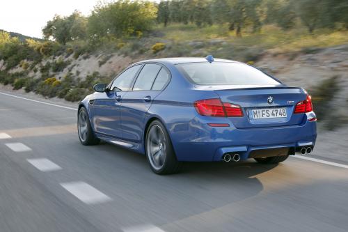 BMW M5 F10 (2012) - picture 49 of 98