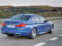 BMW M5 F10 (2012) - picture 7 of 98