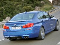 BMW M5 F10 (2012) - picture 8 of 98