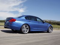 BMW M5 F10 (2012) - picture 34 of 98