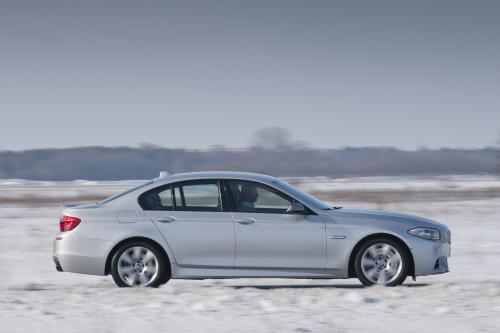 BMW M550d xDrive (2012) - picture 48 of 87