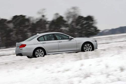 BMW M550d xDrive (2012) - picture 49 of 87