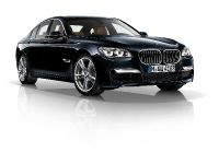 BMW Series 7 (2013) - picture 2 of 21