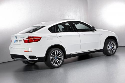 BMW X6 M50d (2012) - picture 1 of 17