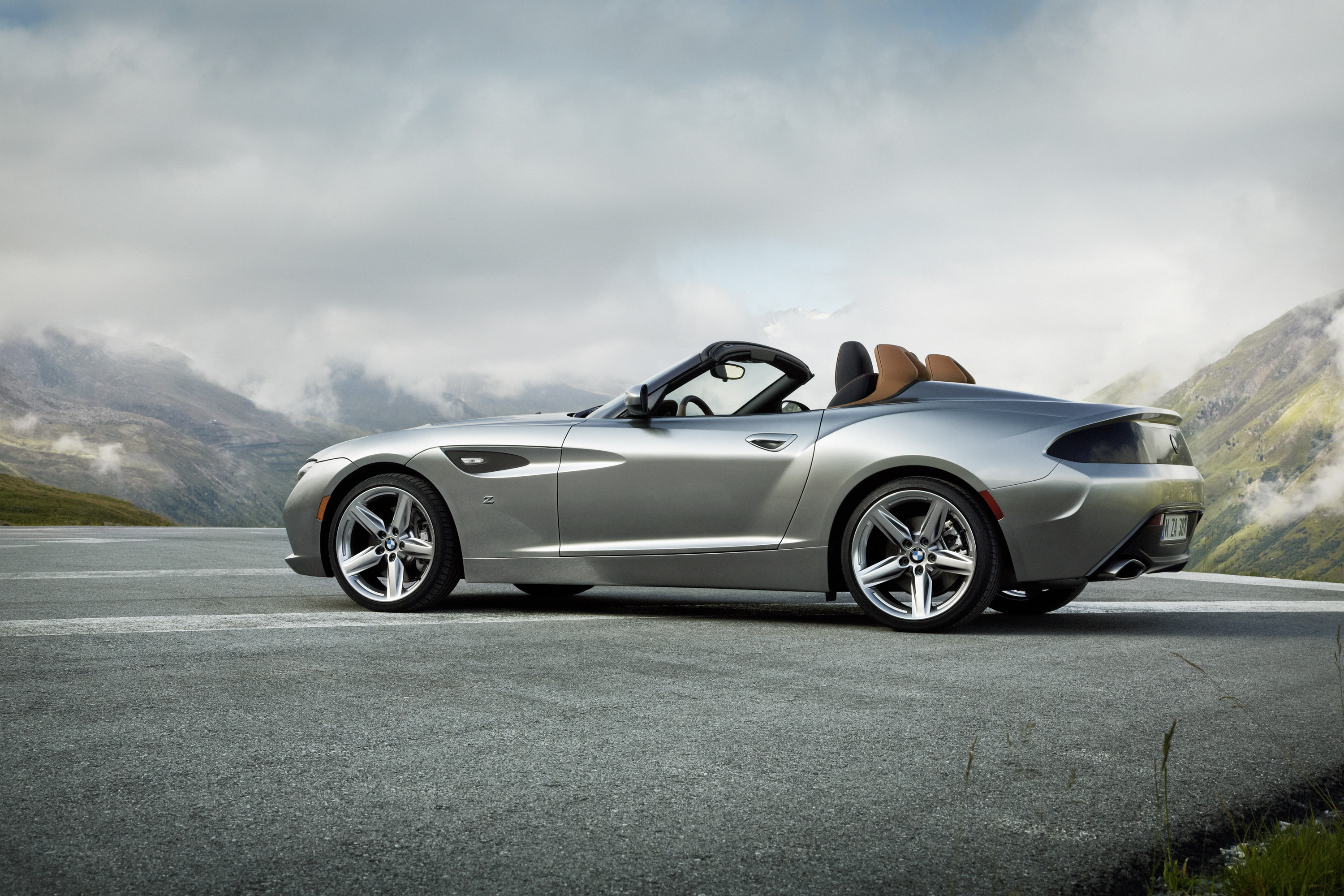 1 серую машину. BMW z4 Roadster. BMW z4 Zagato. BMW z4 Zagato Roadster. Родстер БМВ z2.