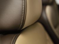 Chrysler 300 Luxury Series (2012) - picture 11 of 13