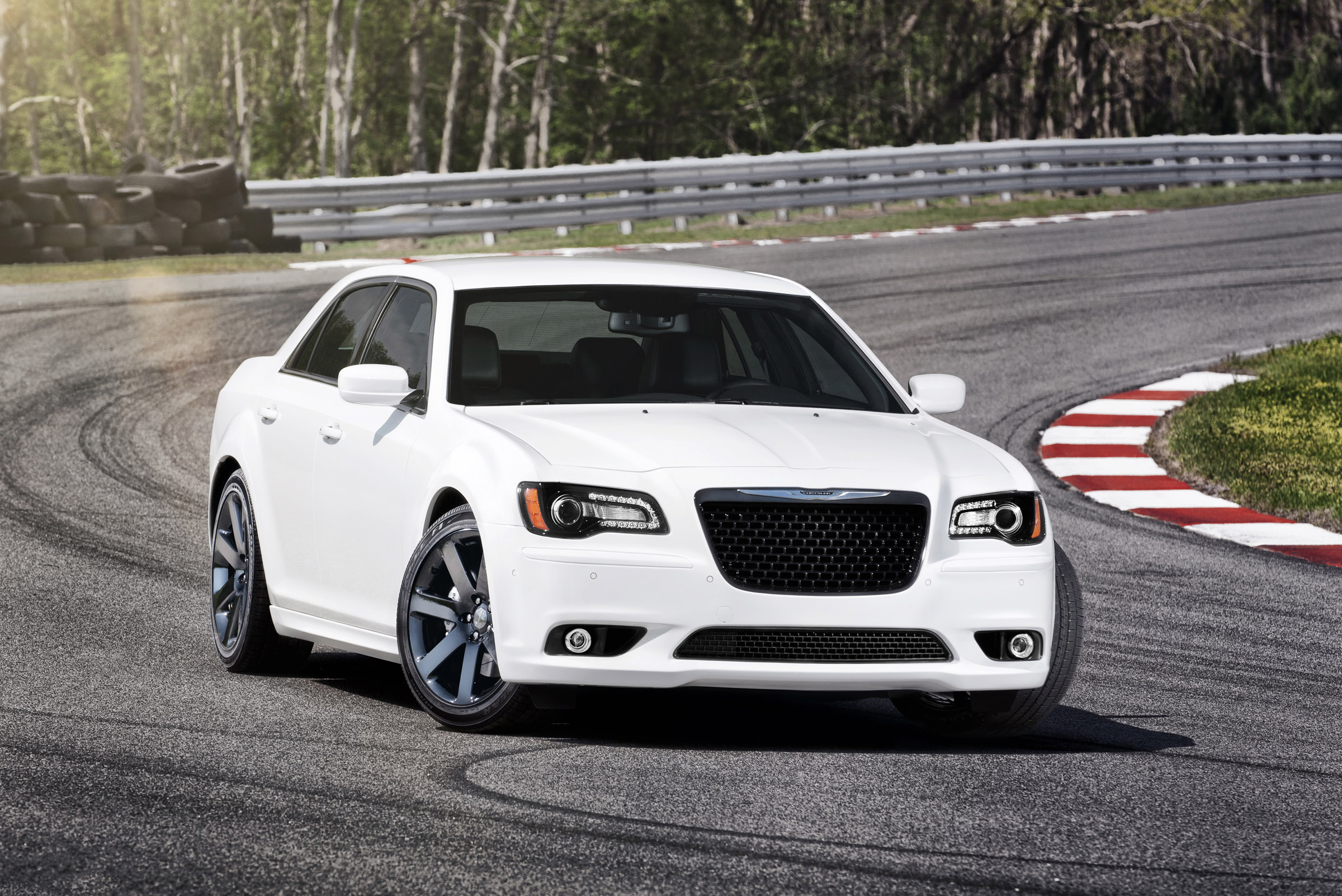 Chrysler 300 SRT8