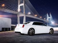 Chrysler 300 SRT8 (2012) - picture 2 of 18