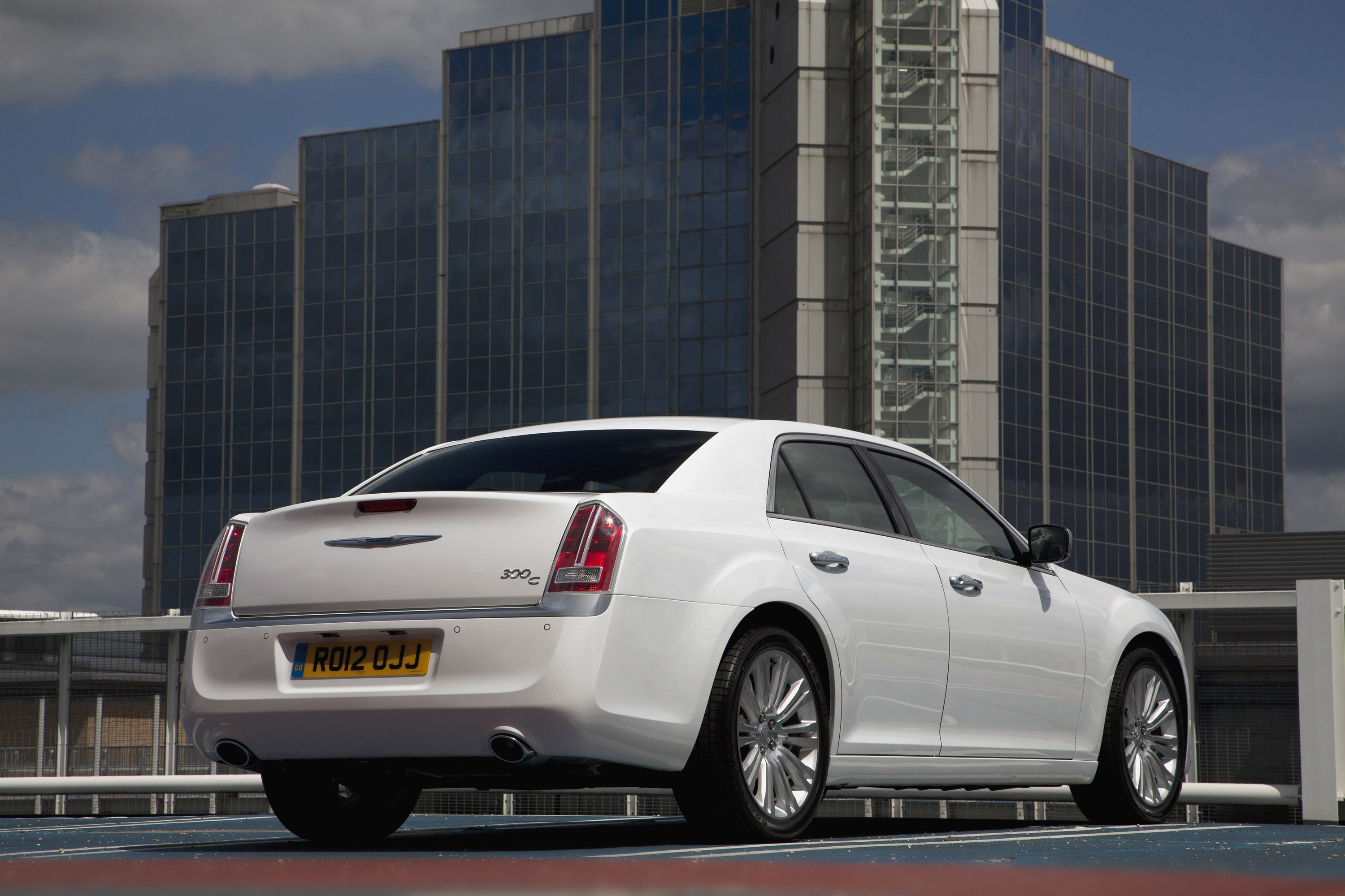 Chrysler 300C UK