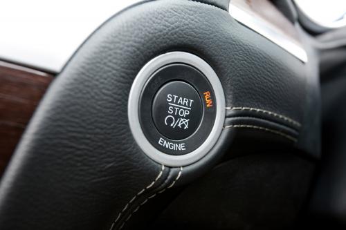 Chrysler 300C UK (2012) - picture 57 of 65