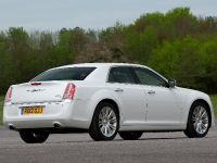 Chrysler 300C UK (2012)