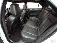 Chrysler 300C UK (2012)