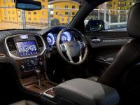 Chrysler 300C UK (2012)