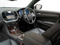 Chrysler 300C UK (2012) - picture 50 of 65