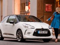 Citroen DS3 Ultra Prestige (2012) - picture 4 of 10