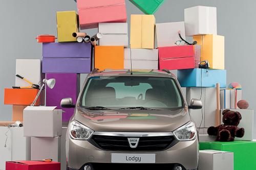 Dacia Lodgy (2012) - picture 8 of 22