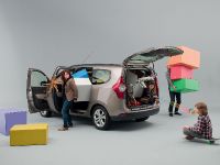 Dacia Lodgy (2012) - picture 4 of 22