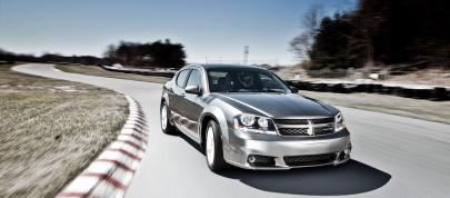 Dodge Avenger R/T (2012) - picture 7 of 14