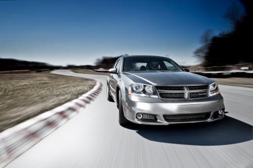 Dodge Avenger R/T (2012) - picture 9 of 14